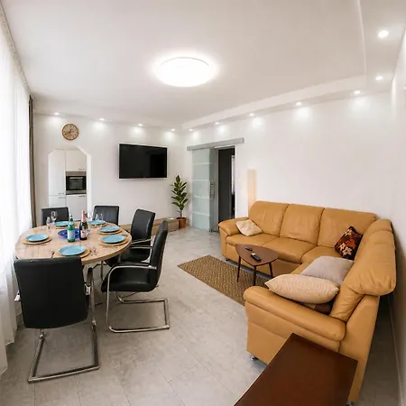 Central Apartment Hameln Apartamento